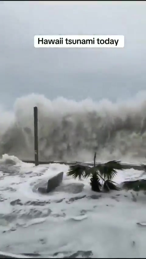  BREAKING: Tsunami Hits Hawaii Following Massive Earthquake in Pacific